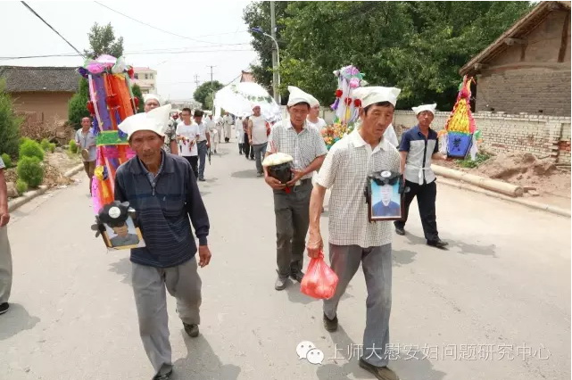 参加任兰娥追悼会纪实